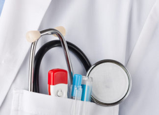 Mahtab Baloch Becomes The First Lady Surgeon From Balochistan Doctor image with stethoscope in pocket