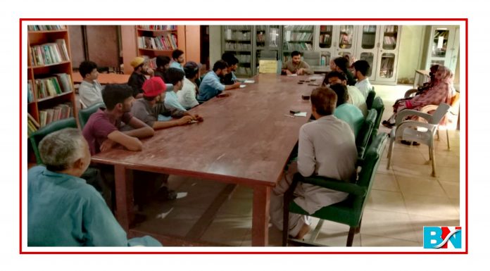 Lyari Literary Forum holds study circle on Talibanization